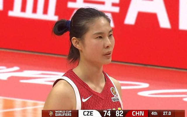 张曼曼失误险遭逆转 王思雨绝杀救主