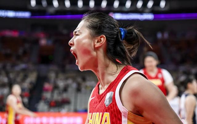 张曼曼失误险遭逆转 王思雨绝杀救主