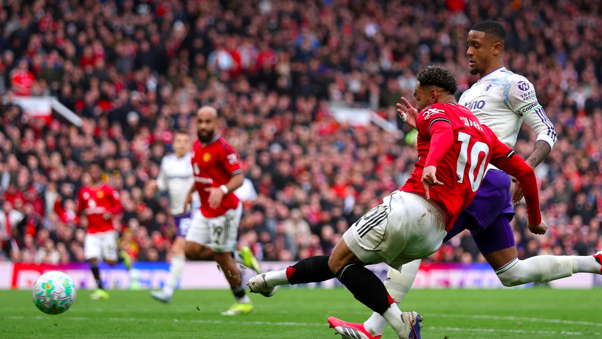 曼联1-3负维拉，索博斯洛伊任意球破门逼近英超