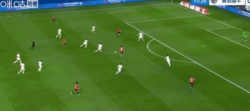 罗慕洛角球绝杀成都蓉城1-0力克青岛海牛