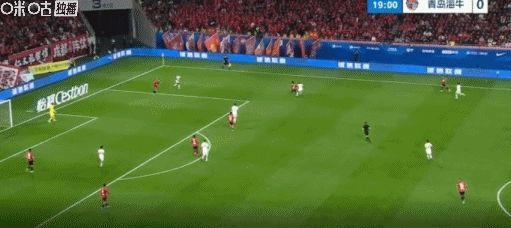 罗慕洛角球绝杀成都蓉城1-0力克青岛海牛