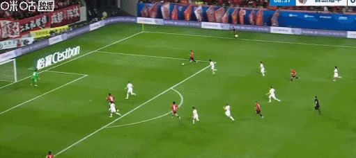 罗慕洛角球绝杀成都蓉城1-0力克青岛海牛