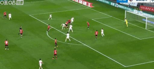 罗慕洛角球绝杀成都蓉城1-0力克青岛海牛